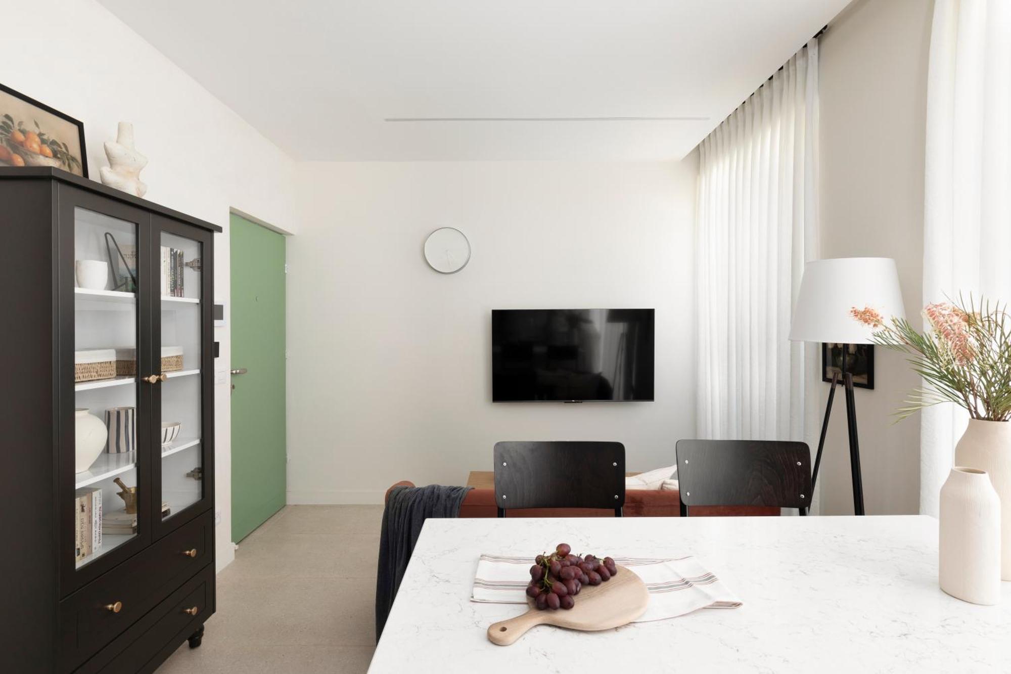 The J Luxury Apartments - By Localz Group Yerusalem Bagian luar foto